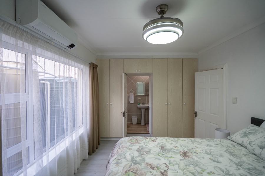6 Bedroom Property for Sale in Royal Alfred Marina Eastern Cape